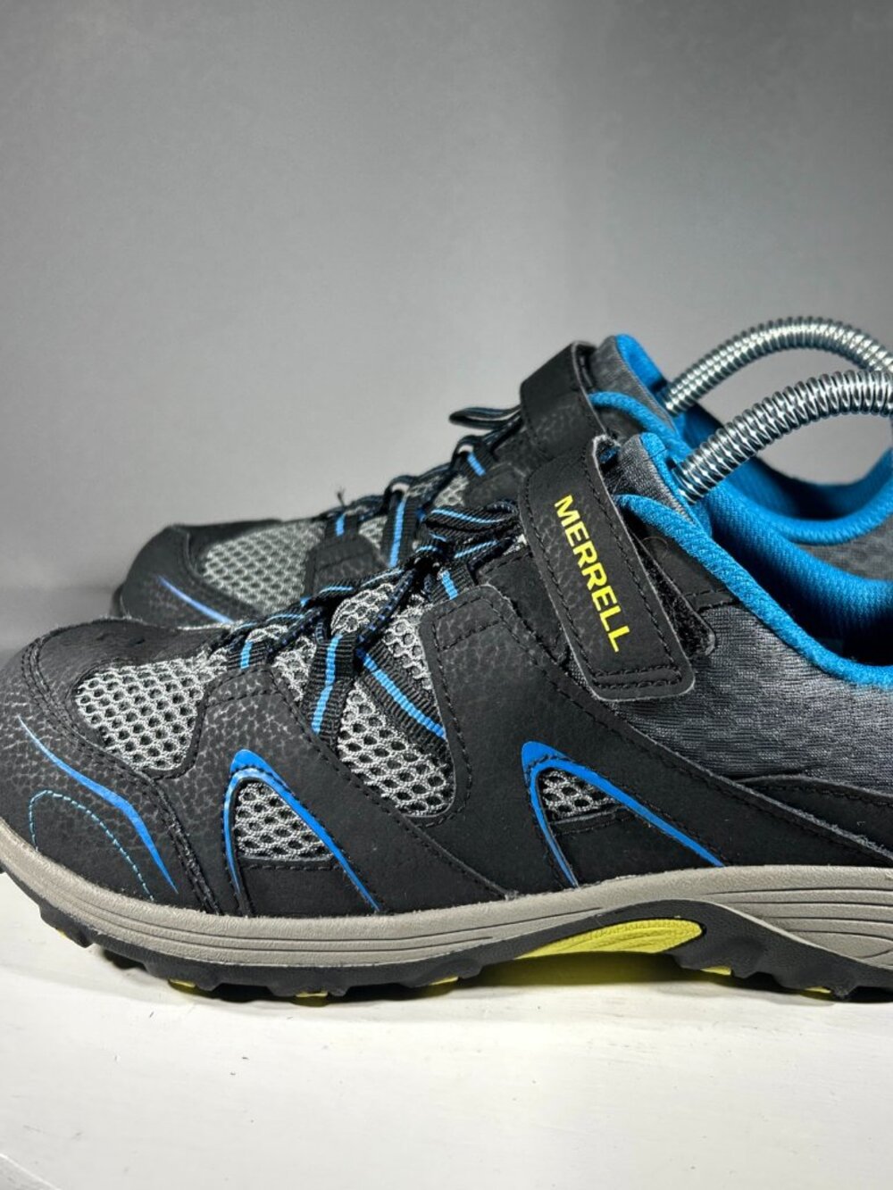 Merrell Trail Chaser Hiking Trail Shoes Kids Size 5 5M Black Camping Sneaker Boy